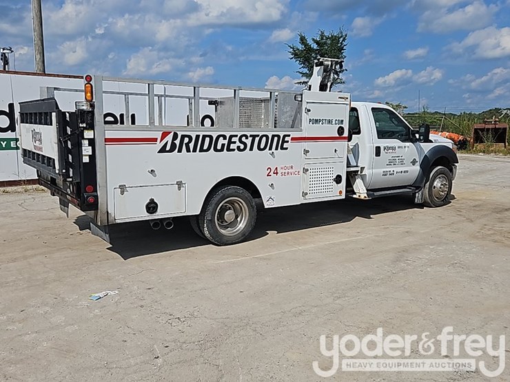 2015-ford-f550-image-4