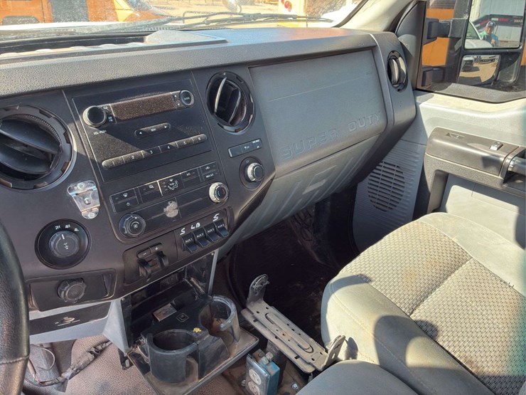2016-ford-f350-image-11