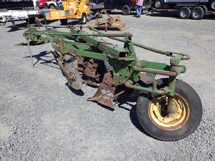 john-deere-5-image-2