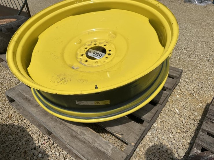 john-deere-10-image-2