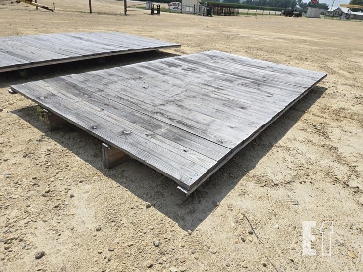 new-8-x-16-wooden-flat-rack-image-3