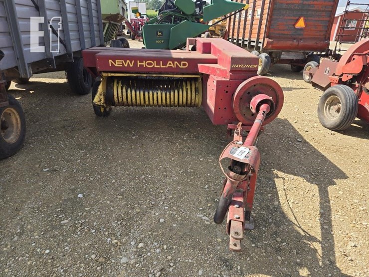 new-holland-310-image-2