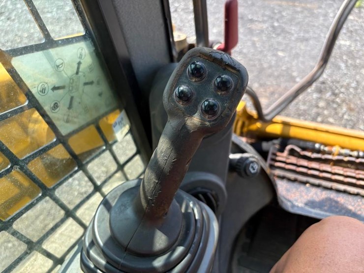 caterpillar-259d-image-63