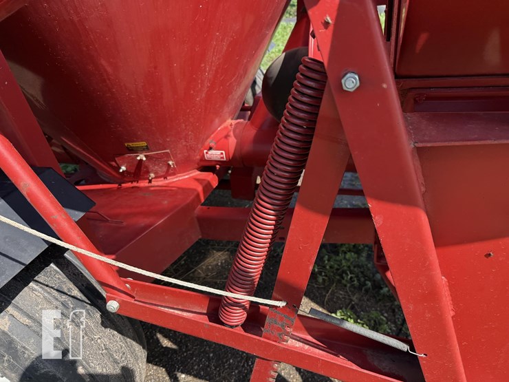 case-ih-1250-image-9