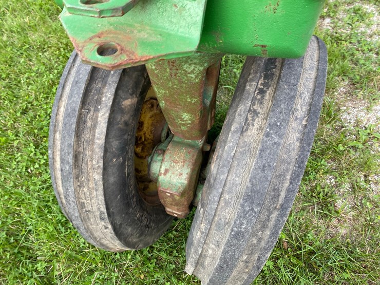 john-deere-60-image-6