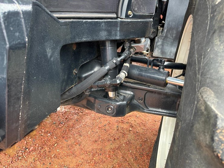 2020-new-holland-t8.320-image-35