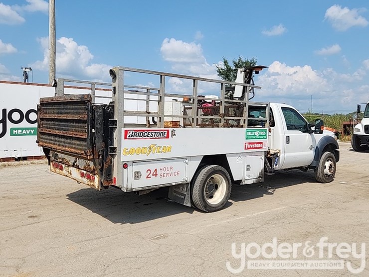 2012-ford-f550-image-5