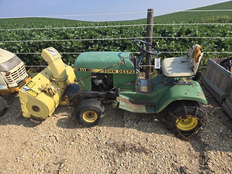 john-deere-111-image-3