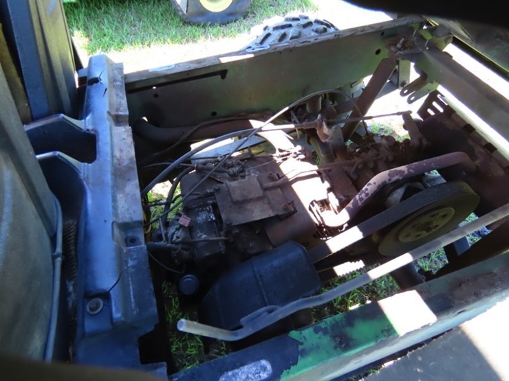 2008-john-deere-gator-image-13