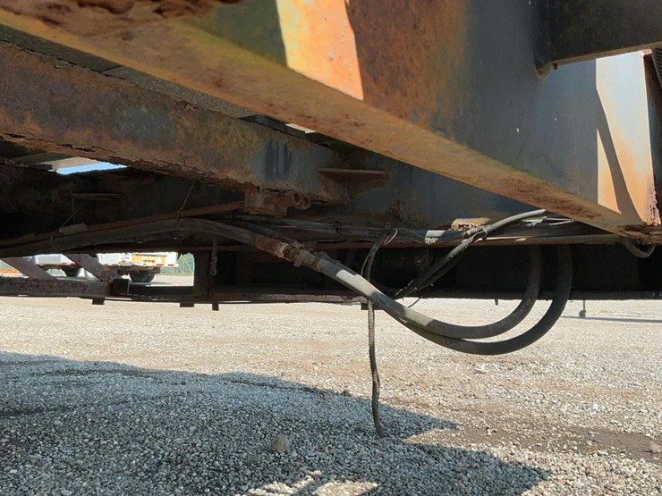 #2203-•-1996-g-s-specialty-dump-trailer*-image-39
