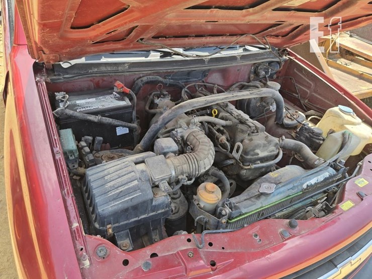 2000-chevrolet-tracker-image-19