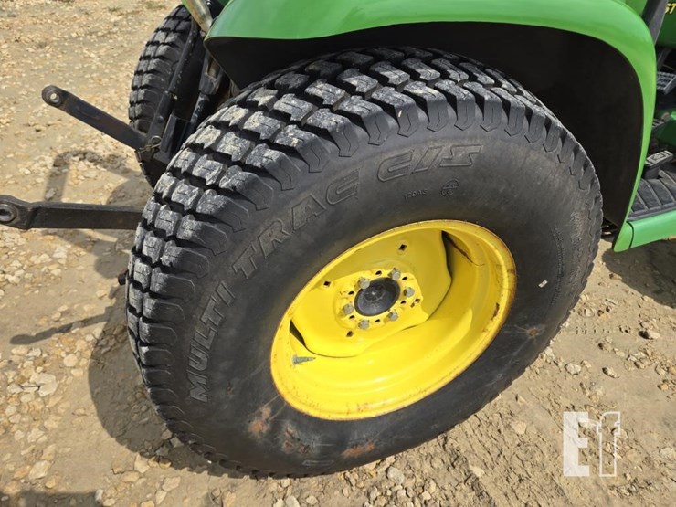 2000-john-deere-4400-image-17