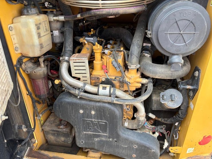 caterpillar-259d-image-35
