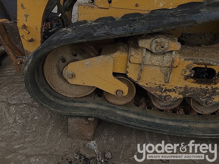 2019-caterpillar-289d-image-17