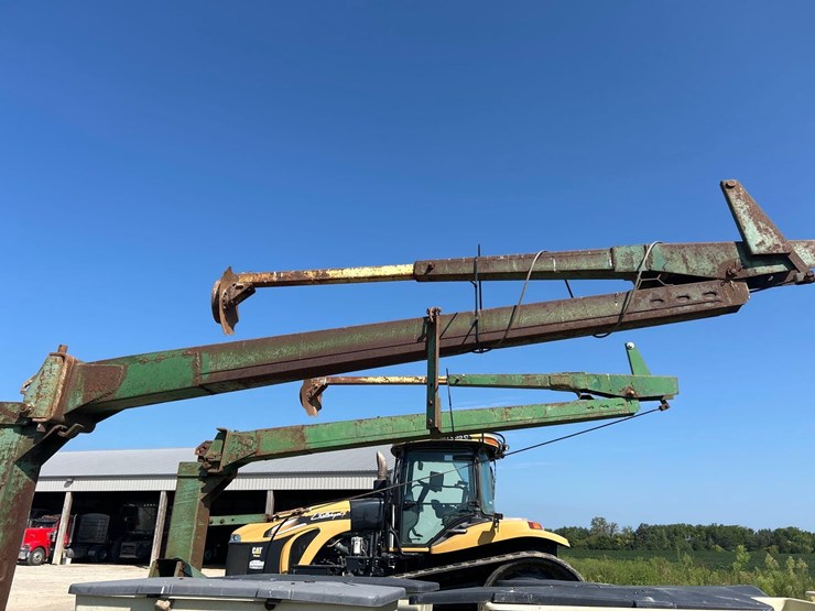 john-deere-7000-image-13