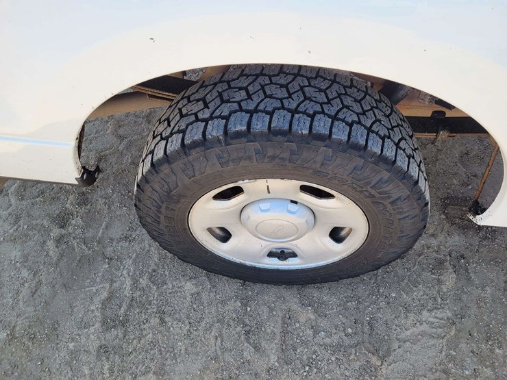 2007-ford-f150-xl-image-15