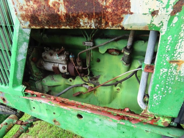 1993-john-deere-6400-image-16