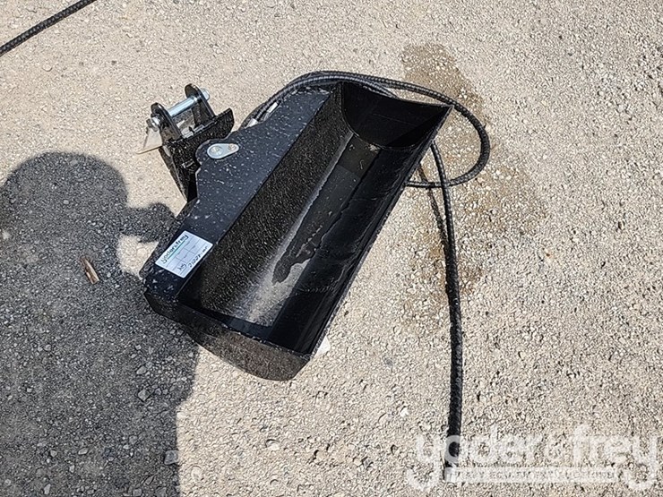 unused-2025-tpm-32”-hydraulic-tilting-bucket-c/w-hoses,-1”-diameter-pin-to-suit-mini-excavator-image-1