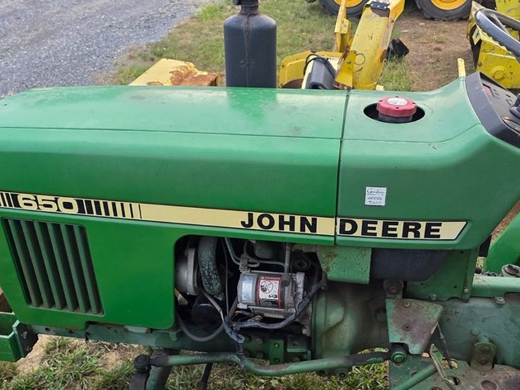john-deere-650-image-21