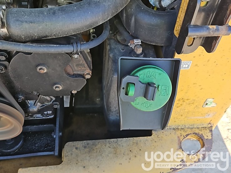2011-caterpillar-279c-image-19