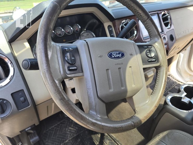 2009-ford-f250-image-25