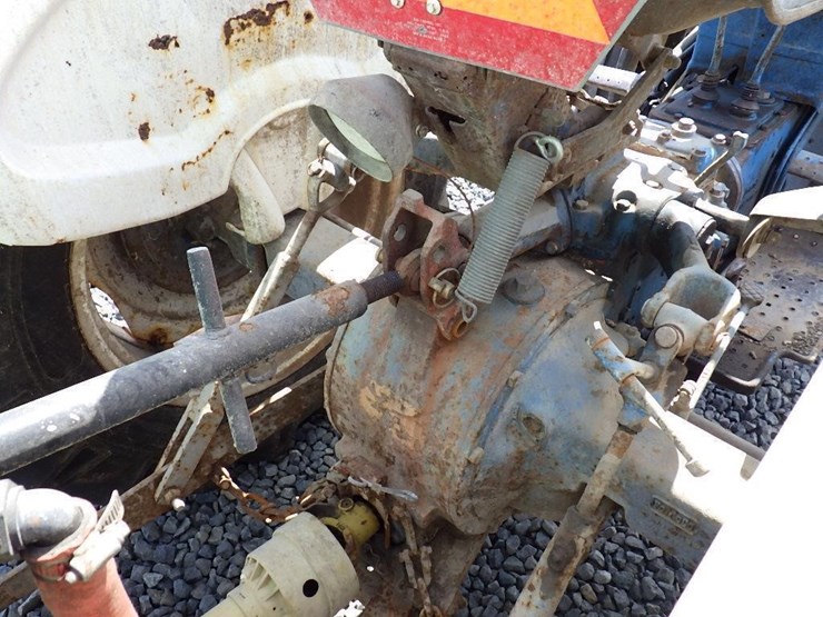 ford-tractor-image-14