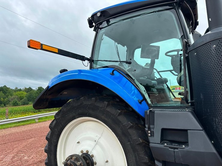 2020-new-holland-t8.320-image-21
