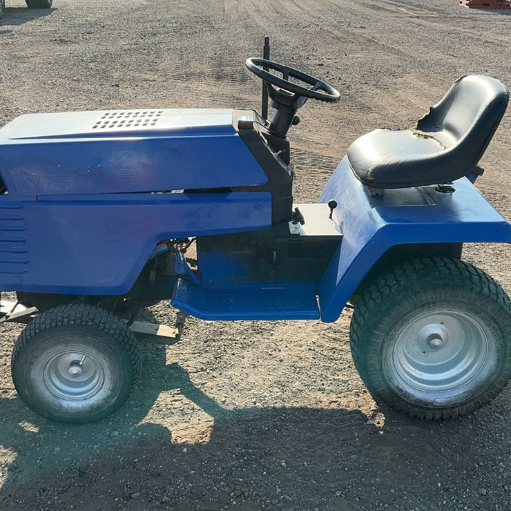 #2401 • Craftsman Garden Tractor*