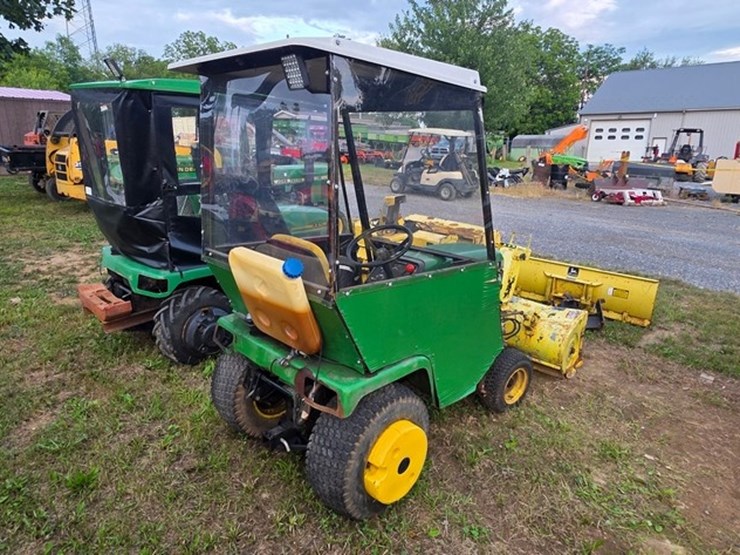 john-deere-316-image-4