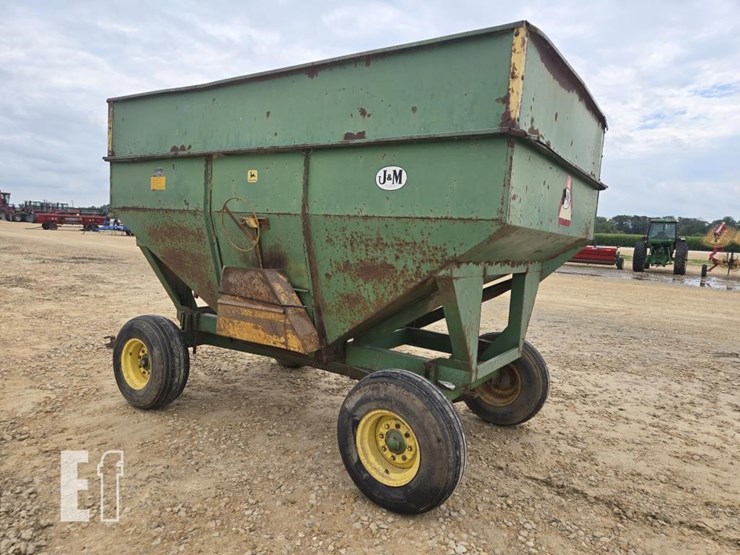 john-deere-1075-image-4