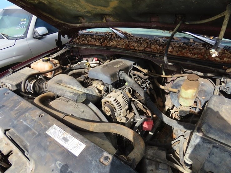 1999-chevrolet-1500-image-14