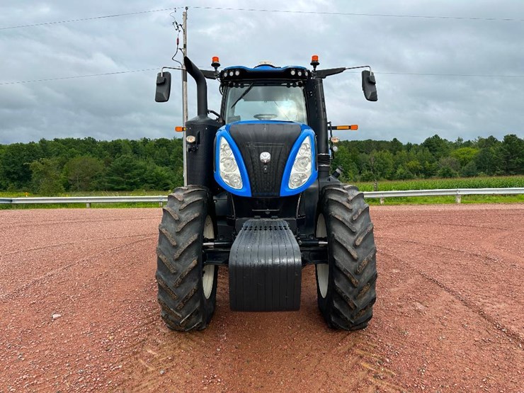 2020-new-holland-t8.320-image-2