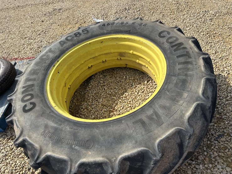 john-deere-4440-image-5