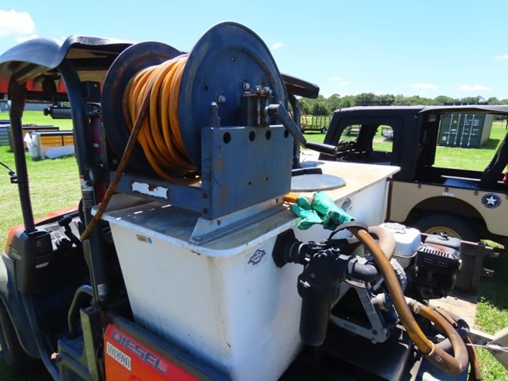 kubota-rtv-x900-image-12