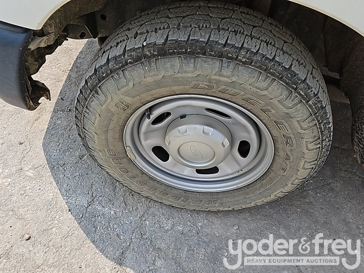 2015-ford-f250-image-12