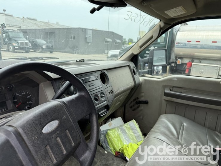 2008-ford-f450-sd-image-25