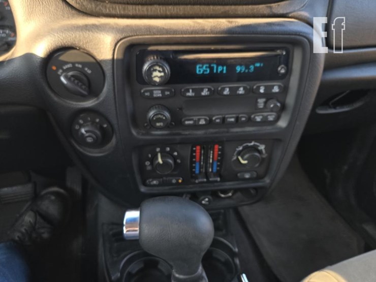 2005-chevrolet-trailblazer-image-12