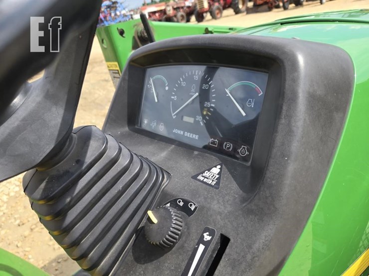 2000-john-deere-4400-image-19