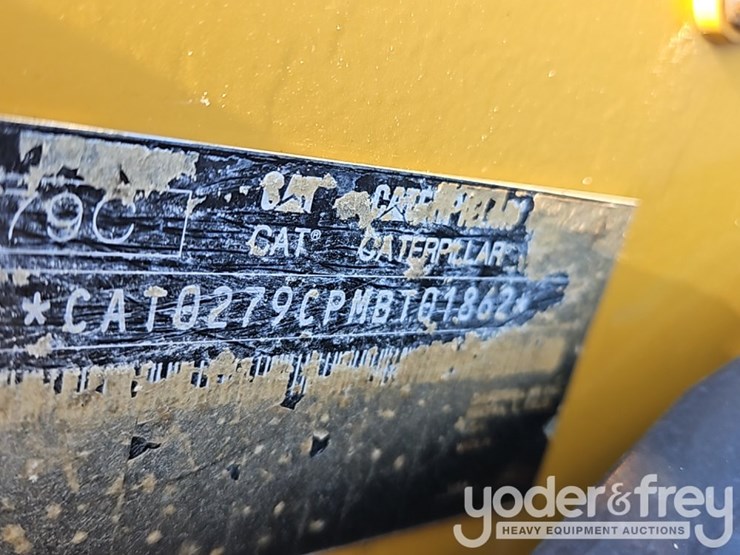 2011-caterpillar-279c-image-37