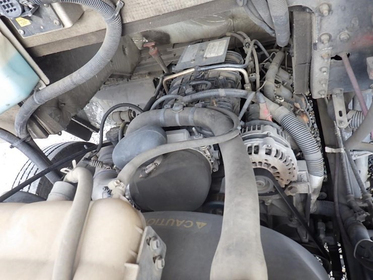 2012-freightliner-mt55-image-27