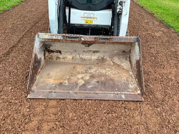 2017-bobcat-t450-image-16
