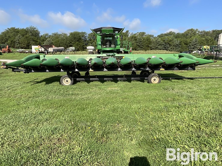 2011-john-deere-612c-image-2