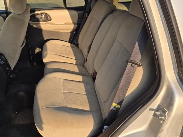 2005-chevrolet-trailblazer-image-9