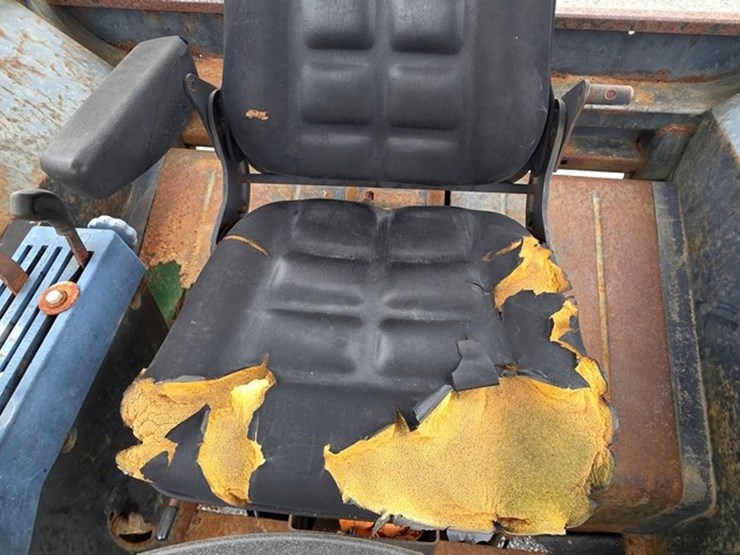 john-deere-4040-image-38