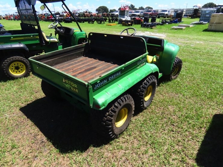 john-deere-gator-image-8