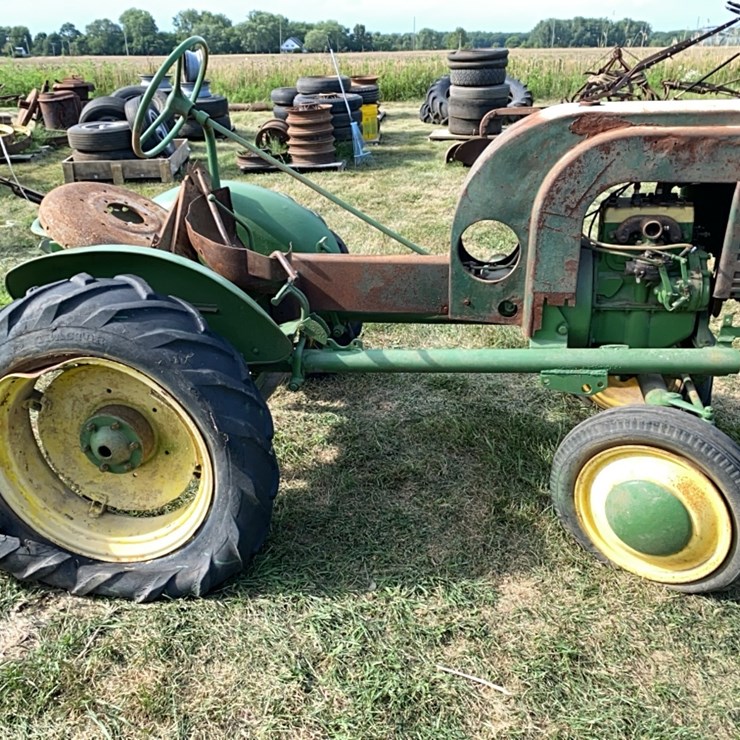 JOHN DEERE L