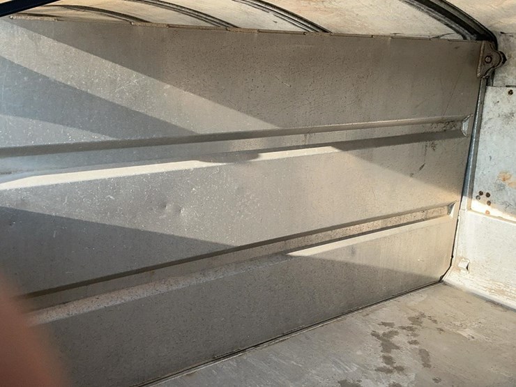#2202-•-2015-g-s-specialty-dump-trailer*-image-41