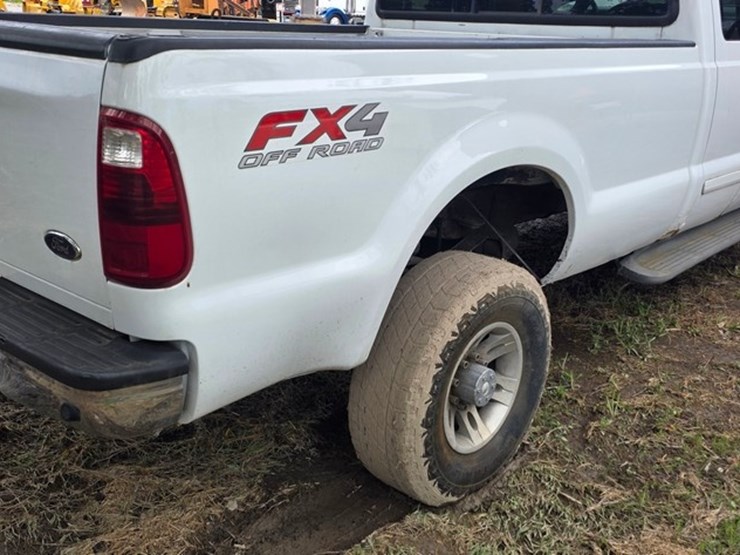 2001-ford-f250-image-21