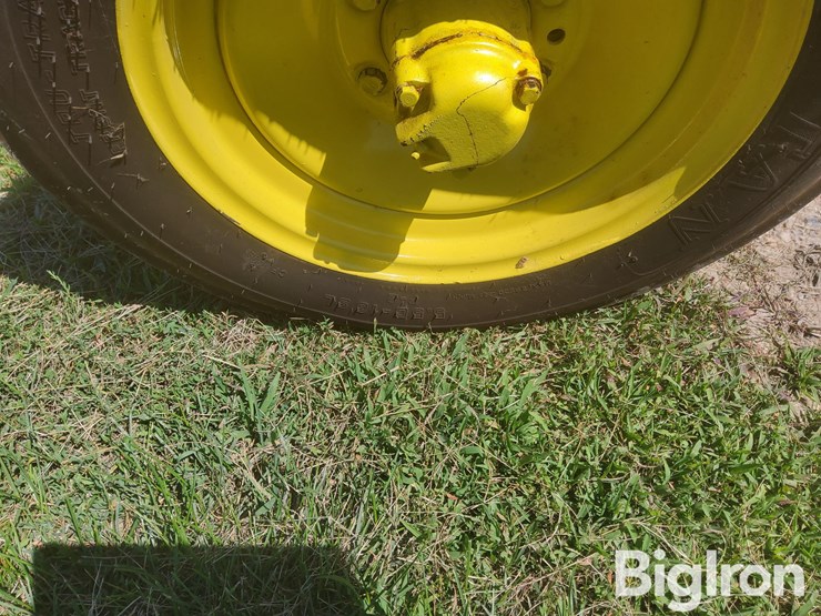 john-deere-a-image-10