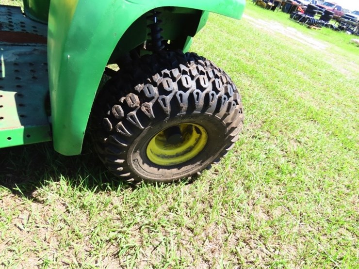 john-deere-gator-image-7